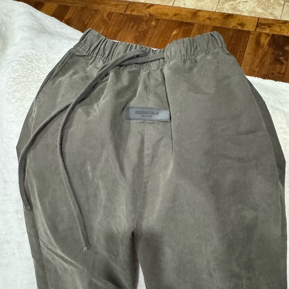 Ben’s essentials fear of God sweats size XXS
